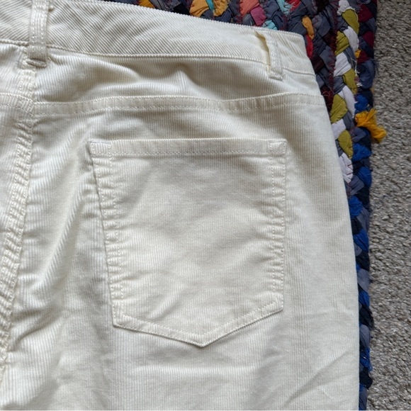 Coldwater Creek Cream Embroidered Straight Leg Corduroy Pants Women’s Size 12 - Picture 10 of 13
